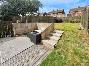 Photo 6- click for photo gallery